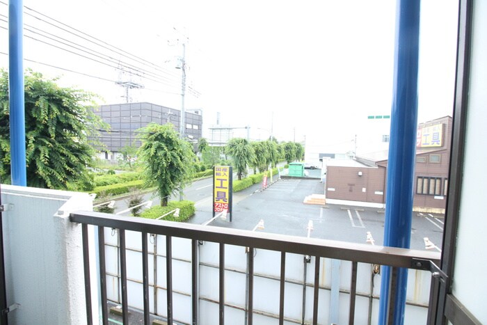 物件内観写真22　(室内からの展望)