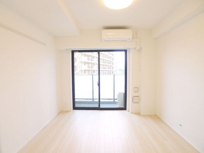 物件内観写真10　(ベランダ・バルコニー)