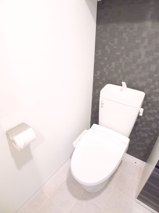 物件内観写真14　(トイレ)