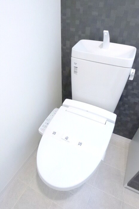 物件内観写真15　(トイレ)