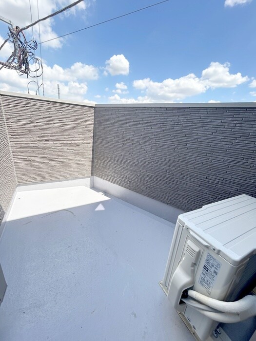 物件内観写真13　(ベランダ・バルコニー)