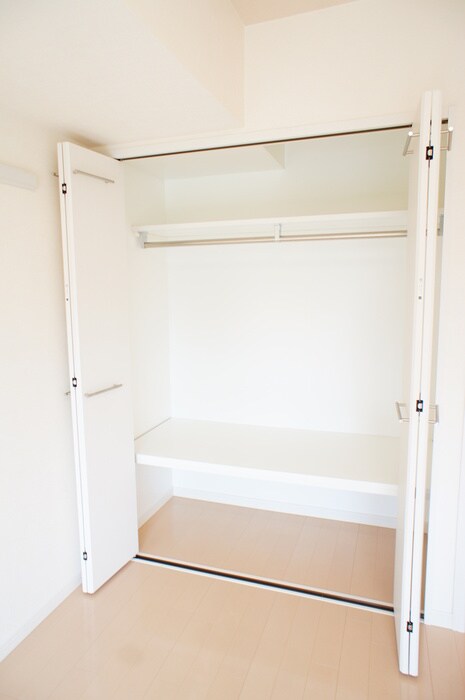 物件内観写真10　(収納)