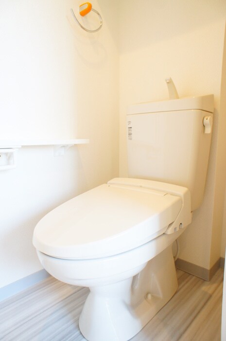 物件内観写真15　(トイレ)