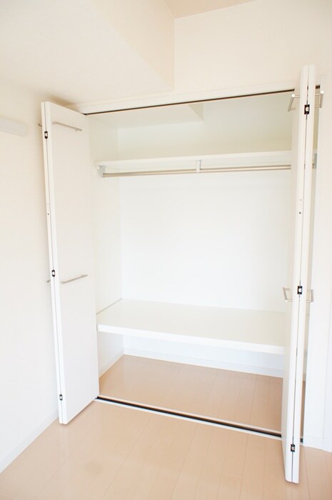 物件内観写真18　(収納)