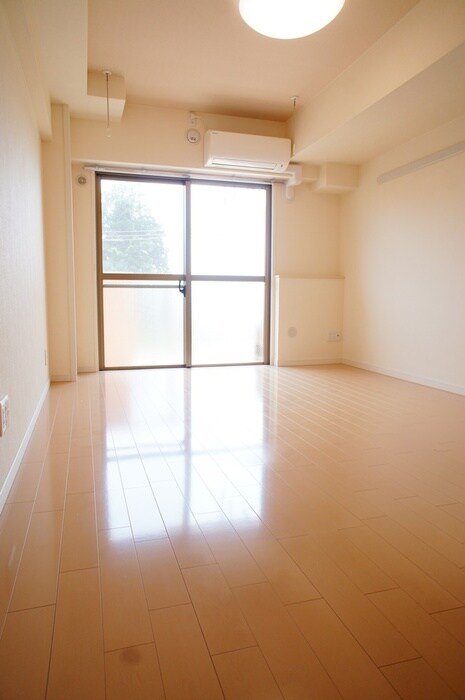 物件内観写真19　(居室)