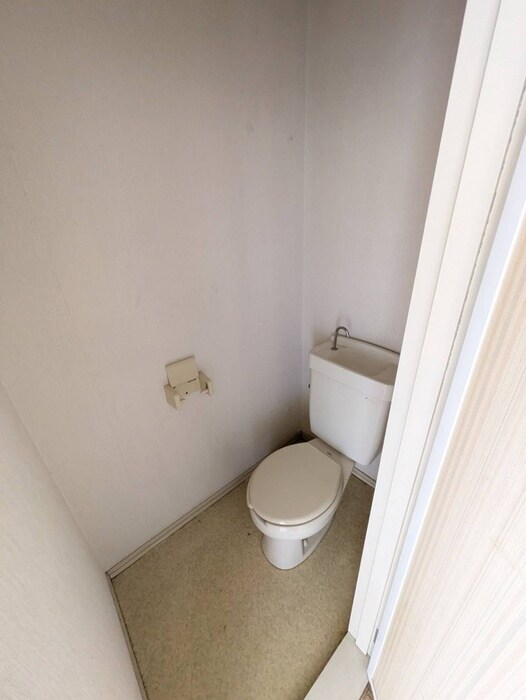 物件内観写真12　(トイレ)
