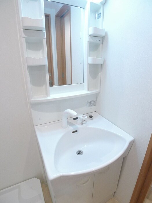 物件内観写真13　(洗面)