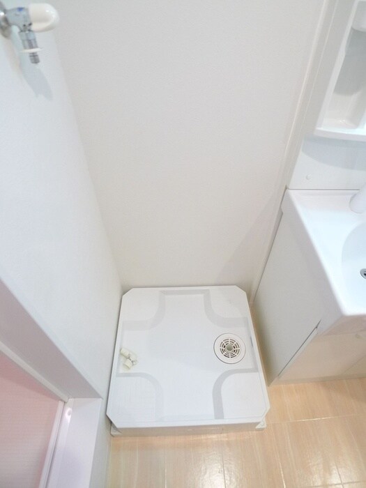 物件内観写真19　(洗濯機置場)