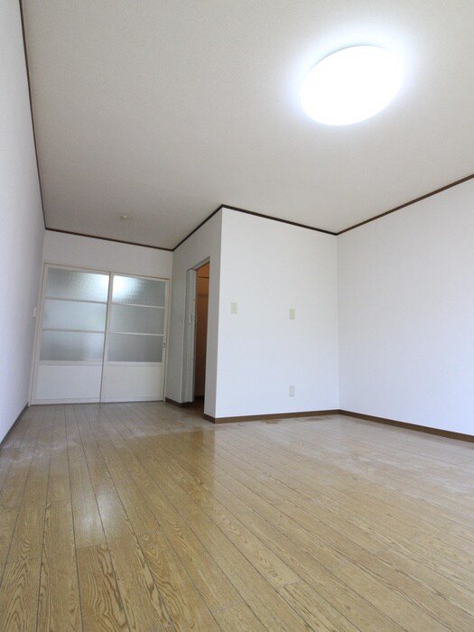 物件内観写真11　(居室)