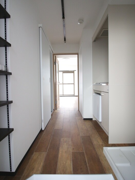 物件内観写真19　(廊下)