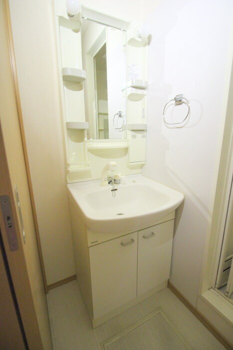 物件内観写真14　(洗面)