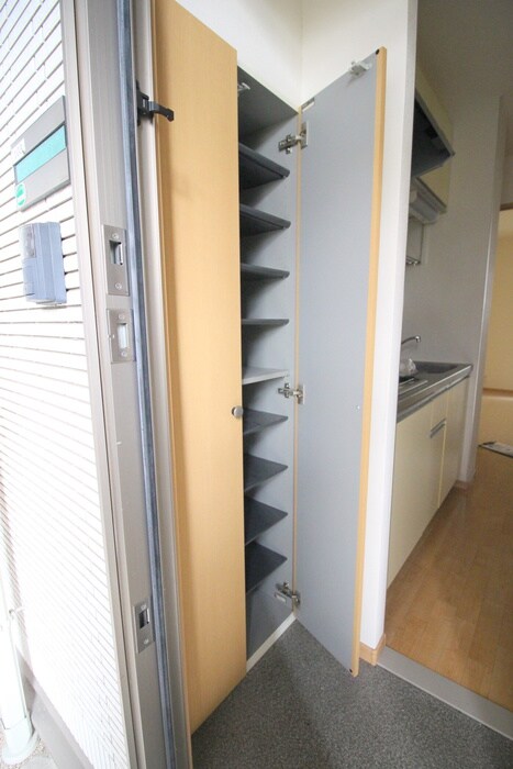 物件内観写真20　(靴箱)