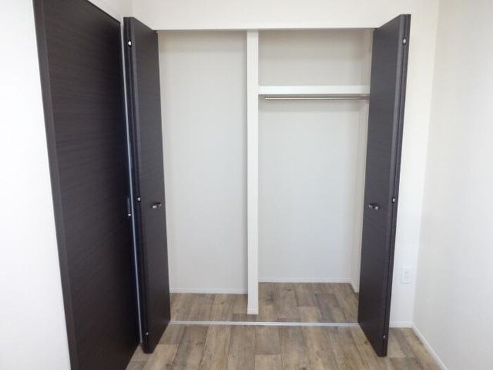 物件内観写真17　(収納)
