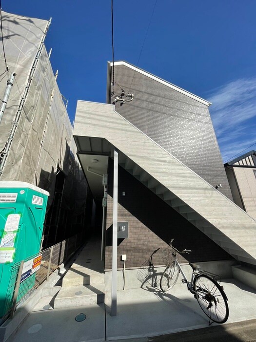 物件外観写真1　(外観写真)