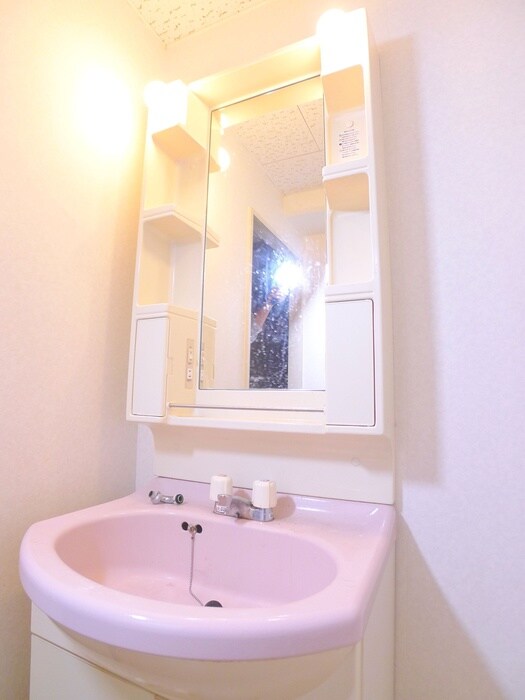 物件内観写真8　(洗面)