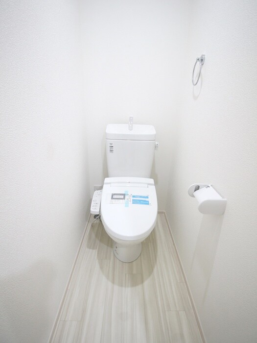 物件内観写真15　(トイレ)