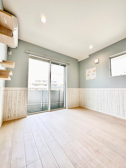 物件内観写真8　(居室)