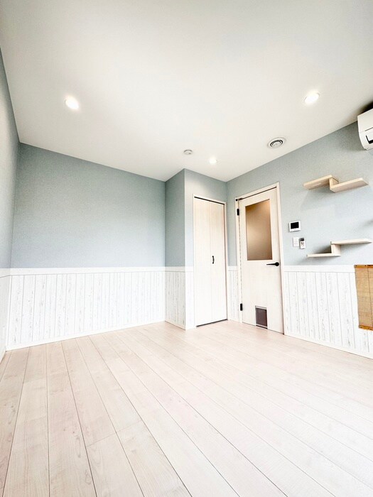 物件内観写真9　(居室)