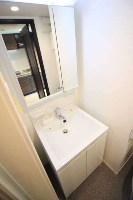 物件内観写真13　(洗面)