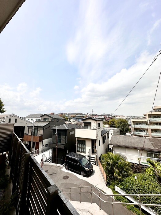 物件内観写真22　(室内からの展望)