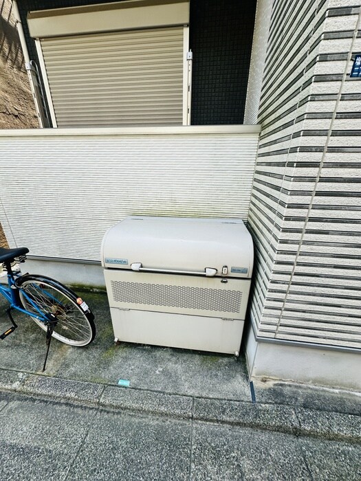 物件外観写真4　(建物設備)