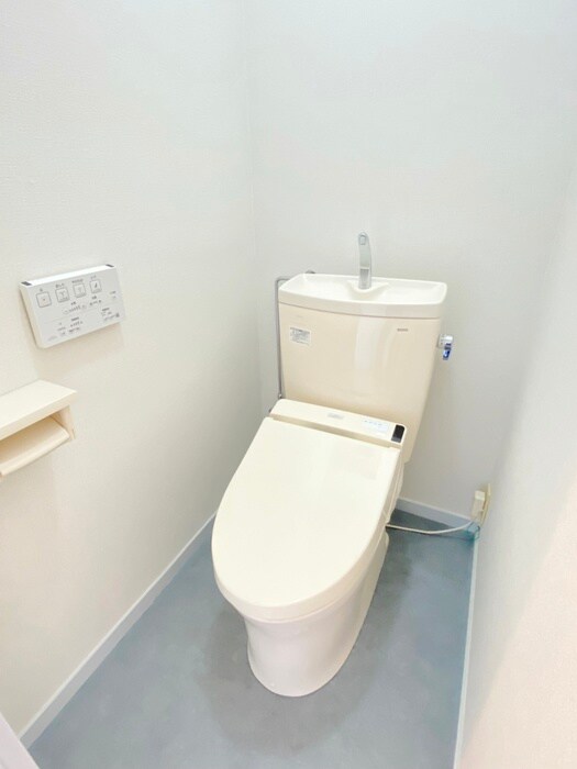 物件内観写真15　(トイレ)