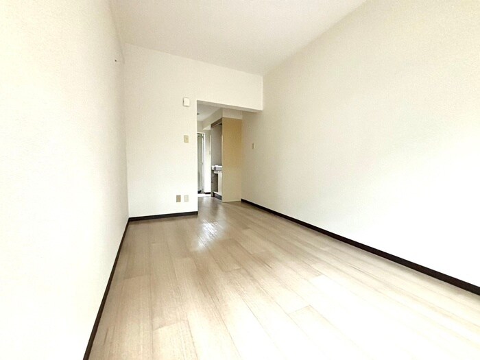 物件内観写真10　(居室)