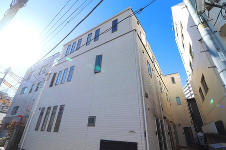 ＡＴＯＲＥ代田橋外観写真