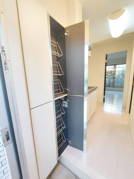 物件内観写真17　(靴箱)