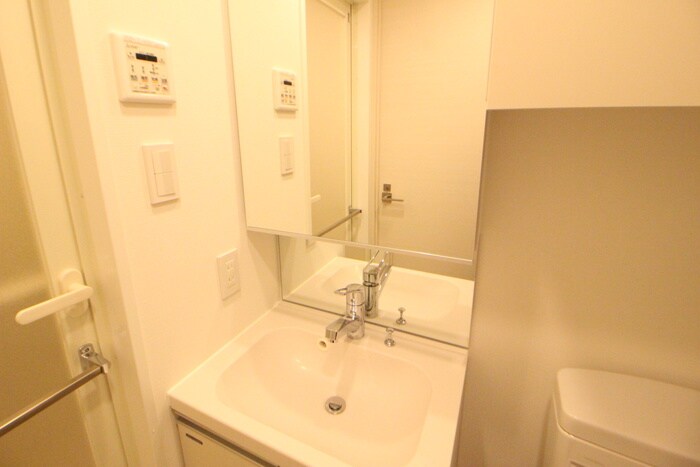 物件内観写真14　(洗面)