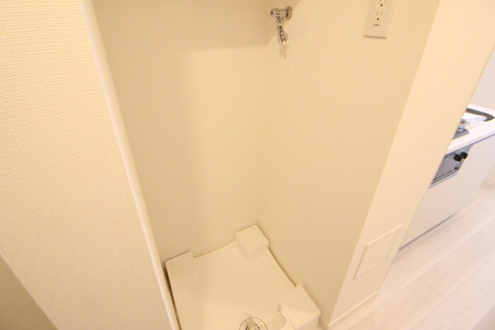 物件内観写真19　(洗濯機置場)