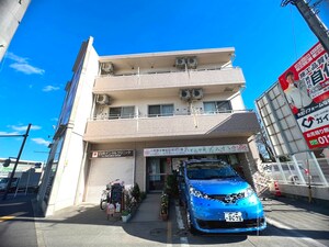 スガノビル外観写真