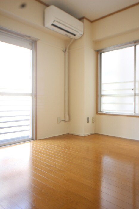 物件内観写真13　(居室)