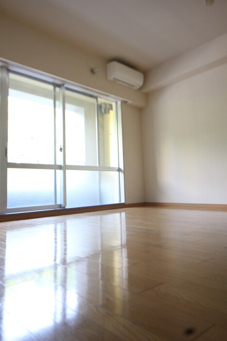 物件内観写真14　(居室)