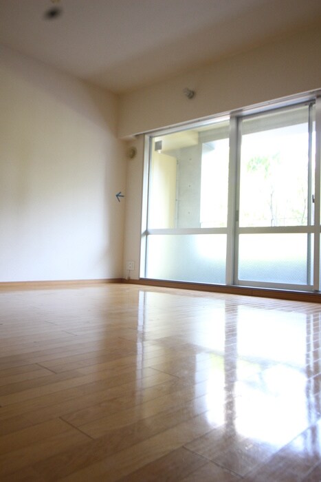 物件内観写真15　(居室)