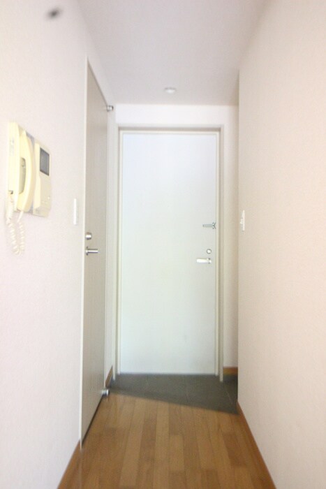 物件内観写真19　(廊下)