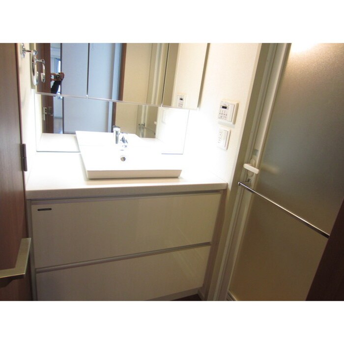 物件内観写真13　(洗面)