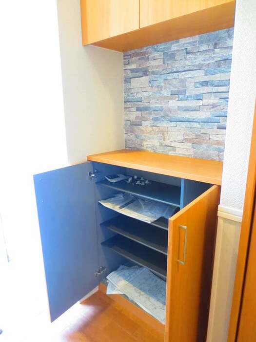 物件内観写真18　(靴箱)