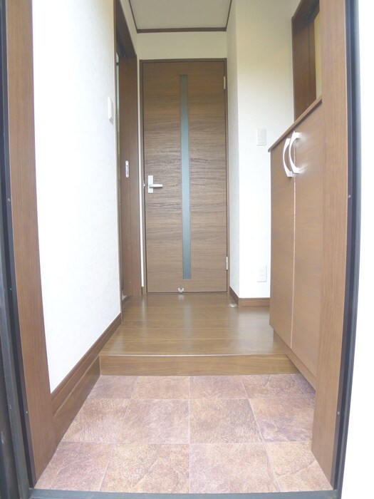 物件内観写真17　(廊下)