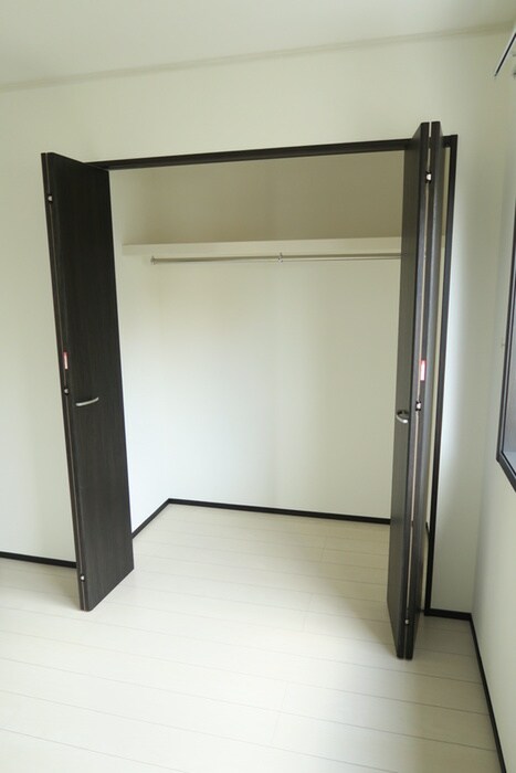 物件内観写真9　(収納)