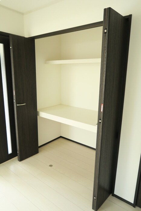 物件内観写真13　(内観写真)