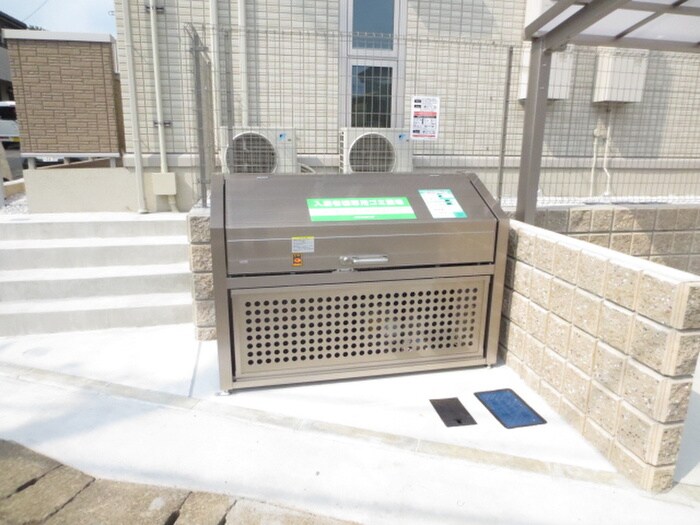 物件外観写真6　(建物設備)