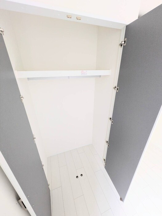 物件内観写真13　(収納)