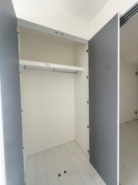 物件内観写真13　(収納)