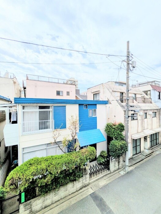 物件内観写真14　(室内からの展望)