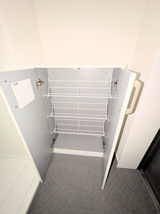 物件内観写真16　(靴箱)