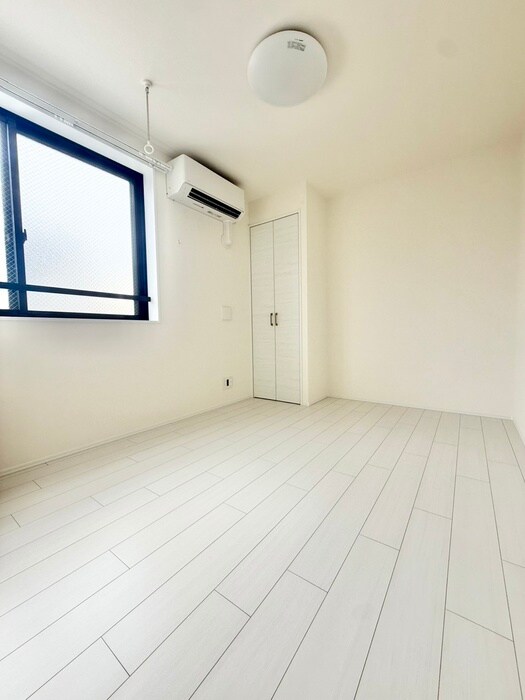 物件内観写真17　(居室)