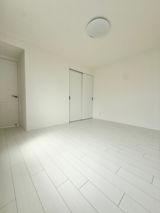 物件内観写真18　(居室)