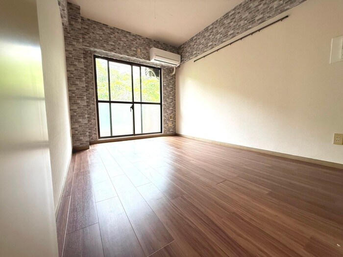 物件内観写真6　(居室)