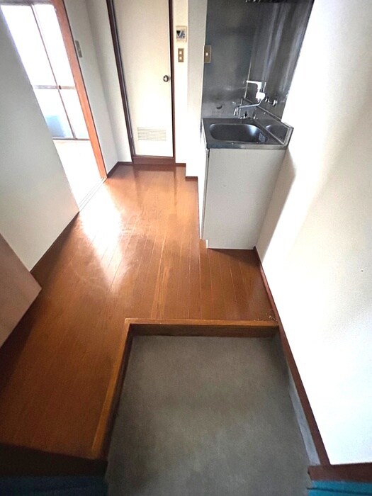 物件内観写真20　(廊下)